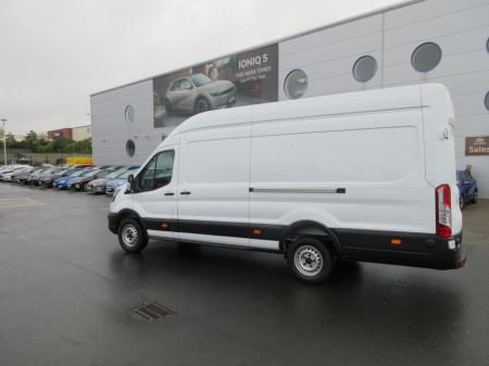 2023 Ford Transit