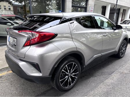 2016 Toyota C-HR 1.2T SOL 5DR €16,450