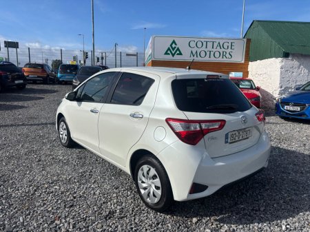 2019 Toyota Vitz 1.0 VVT-i 3Dr Terra €12,500