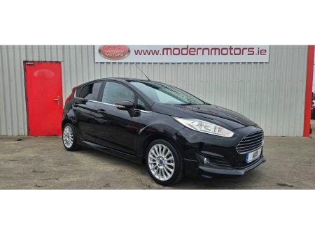 2015 Ford Fiesta automatic eco 1.0 zetec-s/titanium low kms