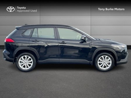 2025 Toyota Corolla CROSS - Save EUR 4,700 - Luna - 1.8 Hybrid - Automatic - EUR 190 Tax // Front Electric Windows // Rear Electric Windows // Electric Mirrors // Heated Mirrors // Power Folding Mirrors €37,450