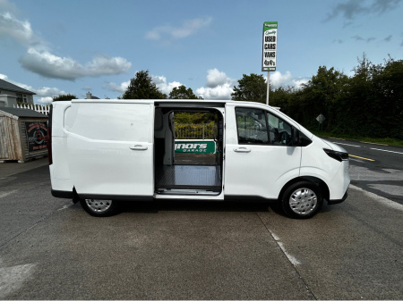 2025 Maxus Deliver 7 SPECIAL ORDER WITH 2 SIDE LOADING DOORS IN STOCK