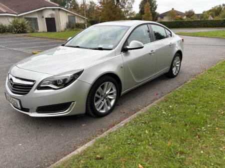 2015 Opel Insignia SC 1.4T 4DR €10,950