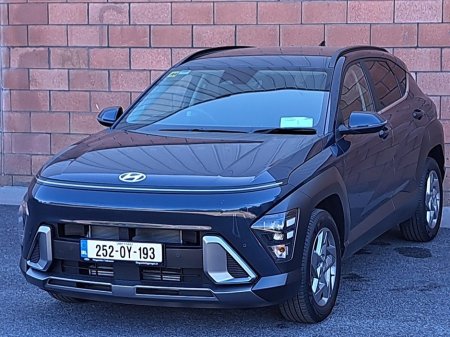 2025 Hyundai Kona Elegance Model 1.0 Tubo Petrol 120 bhp.