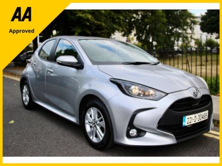 2022 Toyota Yaris 1.0 Luna 4DR