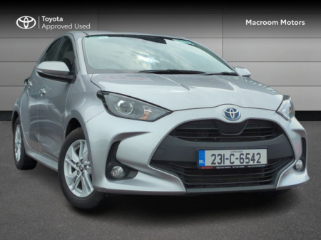 2023 Toyota Yaris  €24,000