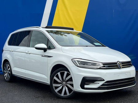 2017 Volkswagen Touran R-LINE 1.4 TSI 7-SEATER // TILT & SLIDE PAN ROOF // SERVICE HISTORY // APPLE CARPLAY/ANDROID AUTO