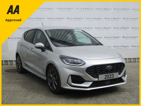 2023 Ford Fiesta ST-LINE 1.0  TURBO ACTIVE WITH ONLY 9000 KMS AND IN SHOWROOM CONDITION !!!