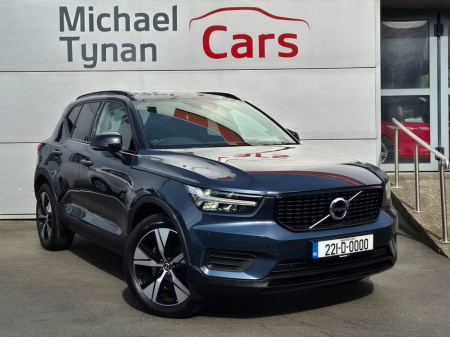 2022 Volvo XC40 1.5 Petrol Plug-In Hybrid RECHARGE T5 R Design Auto (262bhp) 19'' Alloys, 1/2 Leather, CarPlay / Android Auto, Electric Tailgate