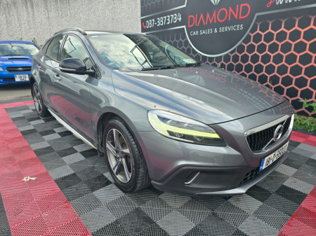 2018 Volvo V40 2.0 D4 CROSS COUNTRY PRO 40 SERIES €12,000
