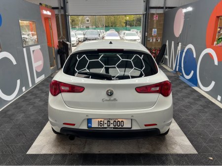 2016 Alfa Romeo Giulietta €11950! 2016 ALFA ROMEO GIULIETTA AUTOMATIC 1.4L PETROL / 112K KMS / ADAPTIVE CRUISE CONTROL, HEATED SEATS & MORE €11,950