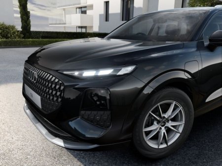2026 Audi Q3 SUV E-HYRBID SE AUTOMATIC WITH COMFORT PACK €58,666