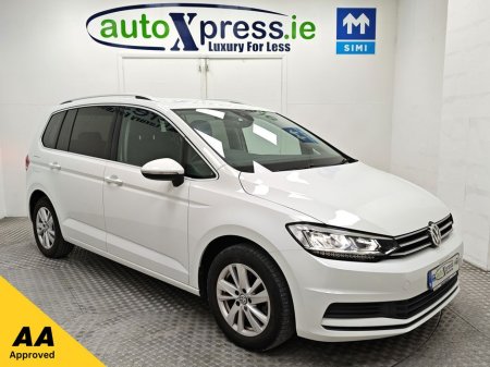 2020 Volkswagen Touran 7 Seater 1.4 TSI Automatic, Reversing camera