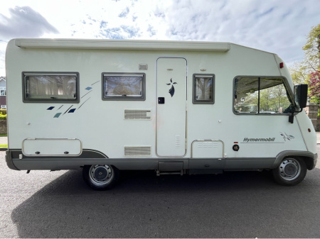 2001 Hymer B544 B599 A-CLASS 4 BERTH REAR U LOUNGE LAYOUT NEW CVRT  LEFT HAND DRIVE !!!!!