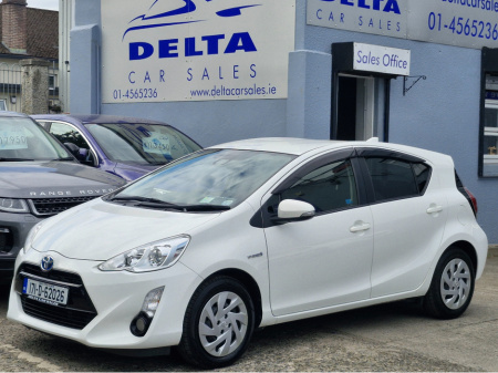2017 Toyota Aqua AUTOMATIC PETROL HYBRID 1.5L NCT 04/27 TAX 07/25 FINANCE AVAILABLE @ €40 PER WEEK REVERSE CAMERA/ MULTI FUNCTION STEERING WHEEL/ ELECTRIC WINDOWS AND MIRRORS/ HISTORY CHECKED