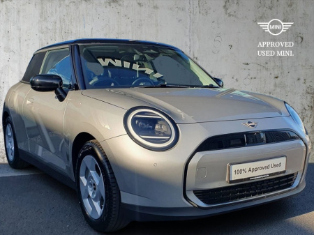 2025 MINI Hatch Cooper E €33,600