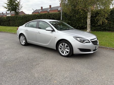 2015 Opel Insignia SC 1.4T 4DR €10,950