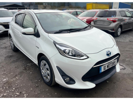 2017 Toyota Aqua 1.5L Petrol-Hybrid (4740)