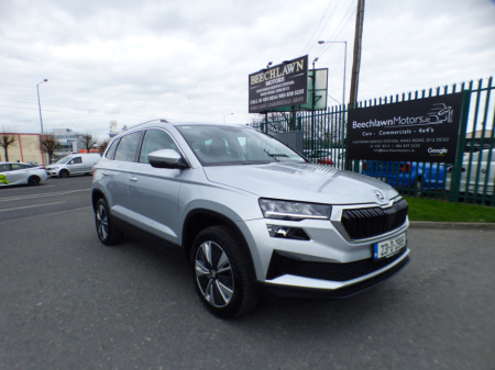 2023 Skoda Karoq 2.0 TDI 115 BHP AMBITION 5DR // ONE OWNER // GREAT CONDITION // FULL SERVICE HISTORY // CRUISE, PARKING SENSORS AND BLUETOOTH //