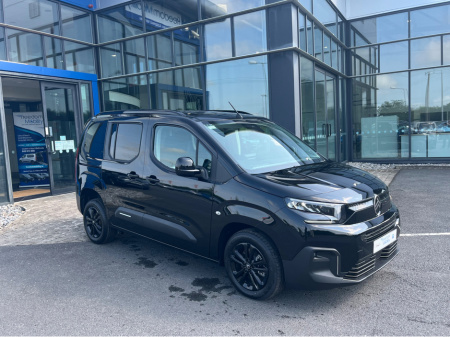 2025 Citroen Berlingo Multispace Wheelchair Accessible SWB manual €32,000