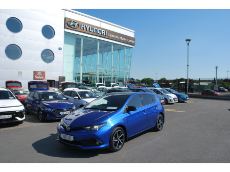 2018 Toyota Auris Hybrid Luna Sport €19,950