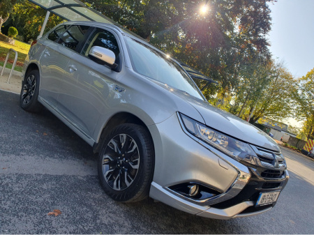 2018 Mitsubishi Outlander PHEV Hybrid