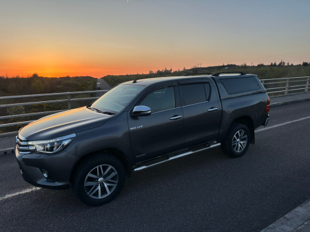 2017 Toyota Hilux 