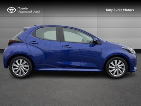 2023 Toyota Yaris - Hybrid - New Generation - Icon Edition - 1.5 - 5dr - Auto - 1 Owner - EUR 160 Tax // Remote Central Locking // Front Electric Windows // Rear Electric Windows // Electric Mirrors // Finger Tip Stere €23,795