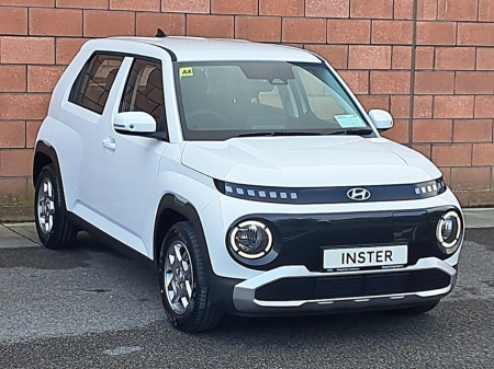 2025 Hyundai Inster Signature Model with a 42 k/wh battery.