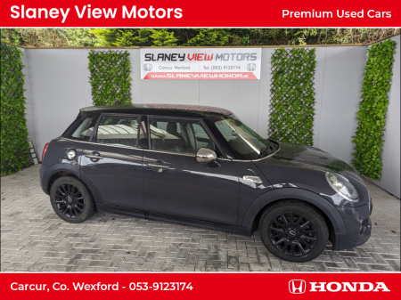 2016 MINI Hatch 2.0 D SD 5DR COOPER €14,950