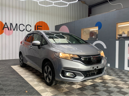 2019 Honda Fit 1.5 HYBRID / 57k KMs / Adaptive Cruise Control