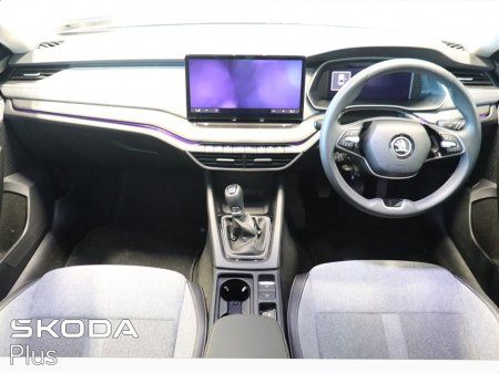 2025 Skoda Octavia Selection 2.0TDI 115HP €37,950