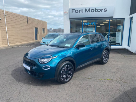 2025 Fiat 600 HYBRID €28,995