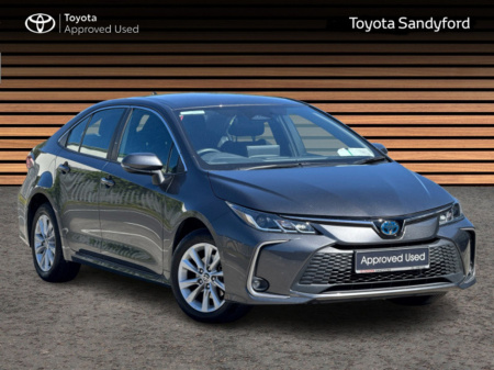 2024 Toyota Corolla HYBRID LUNA AUTO SALOON // TOYOTA SAFETY SENSE // REAR CAMERA // BLUETOOTH // AIR CON // TOYOTA WARRANTY €31,445