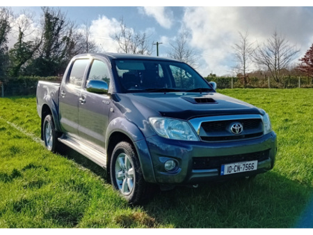 2010 Toyota Hilux Invincible