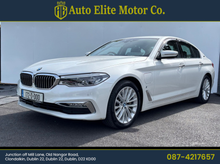 2017 BMW 5 Series 530e//LUXURY//HYBRID PLUG IN
