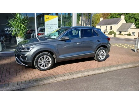 2023 Volkswagen T-Roc  €31,950