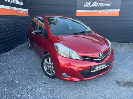 2012 Toyota Yaris 1.3 SR M DRIVE S 5DR AUTO