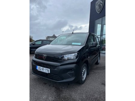2025 Peugeot Partner  €26,423
