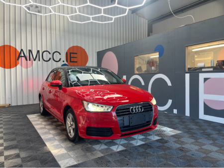 2016 Audi A1 Sportback 1.0 PETROL /76k KMs /  REVERSE CAMERA / & MORE