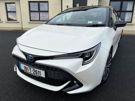 2019 Toyota Corolla 1.8 Hybrid Luna Sport Hatchback