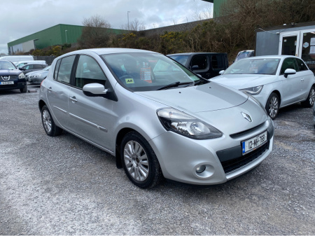 2012 Renault Clio III DYNAMIQUE 1.2 ETHANOL 5DO 4DR €4,900