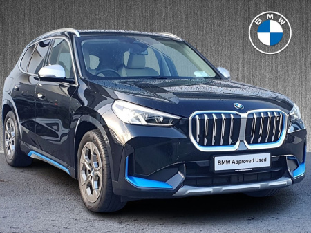 2023 BMW iX1 xDrive30 xLine €39,995