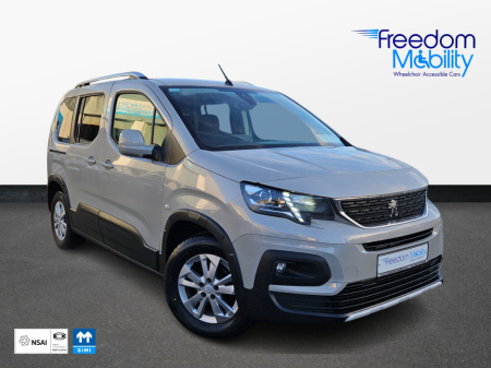 2020 Peugeot Rifter allure wheelchair access