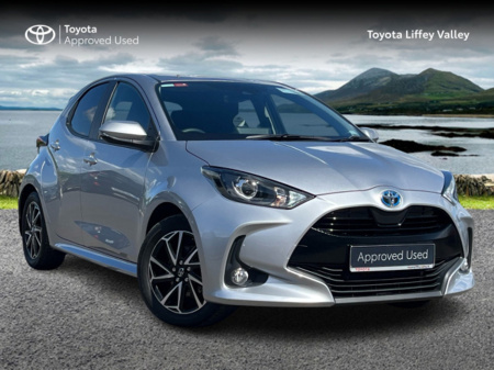2023 Toyota Yaris 1.5 HYBRID LUNA SPORT