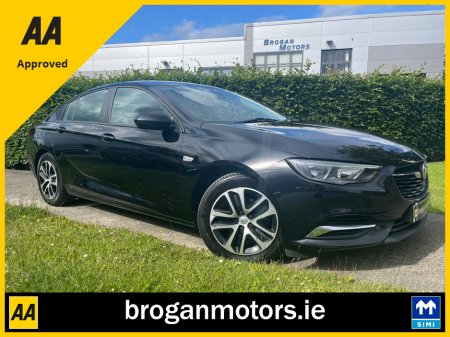 2020 Opel Insignia 1.6 CDTi DESIGN 109PS 5DR