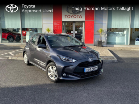 2024 Toyota Yaris HYBRID 1.5 LUNA* DEMO SALE * BIG SAVINGS *