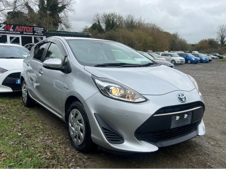 2019 Toyota Aqua 1.5 HYBRID €13,495