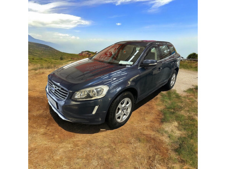 2015 Volvo XC60 D4 (181hp) FWD SE Geartronic