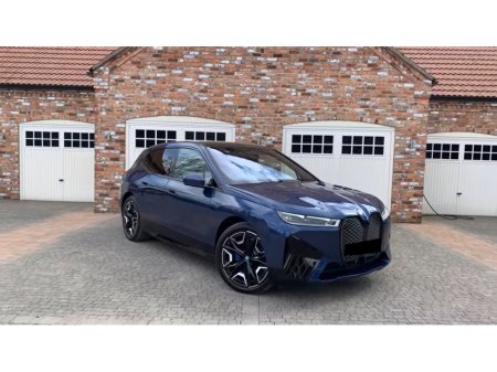 2023 BMW iX 2023 IX XDRIVE40 M SPORT EDITION (BIG SPEC ) DRIVER ASSIST PROFESSIONAL PACK- HEAT COMFORT PACK - SKY LOUNGE ROOF- PARK ASSIST  PROFESSIONAL  PACK-  TECH PACK PLUS - HARMON KARDON -- COMFORT ACCESS